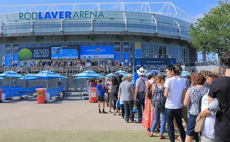 凯发平台k8百度智能门户足球明星代言可乐广告：激动人心的新广告大片揭秘